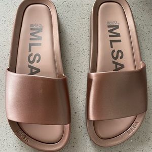 Melissa Rose Gold Beach Slides, NWT